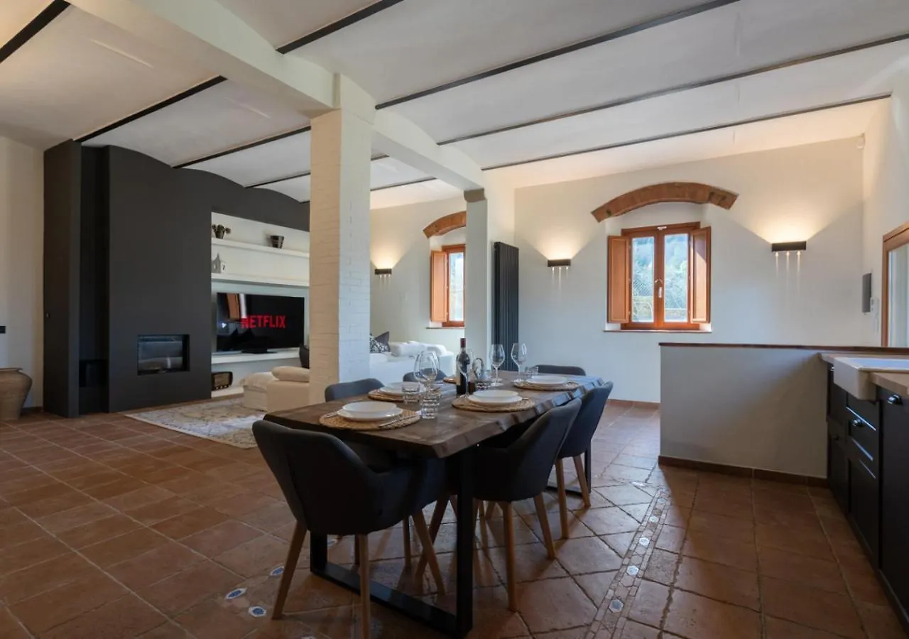 Holiday home 30 Min From Florence Jacuzzi, Wi-Fi & Parking Scopeti
